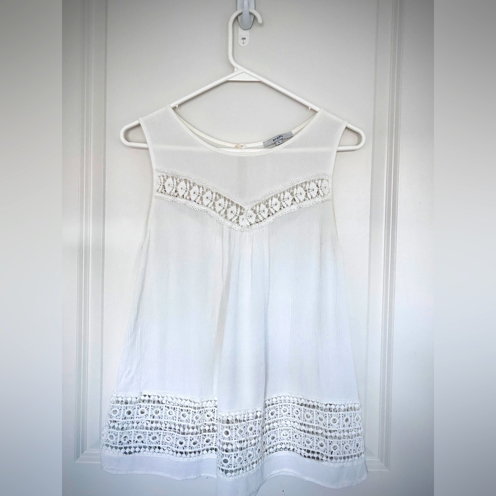 Women’s Sleeveless Crochet White Lace Trim Tank Top